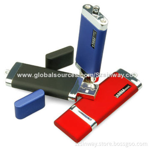 Metal USB Flash Drive with 2-32GB Memory Capacity